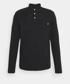 Pier One Réduction Polo t-shirts & polos col polo homme -magasin Pier One 4673879c3dd14fdbb1518bf6503fd63a