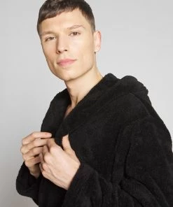 Prix Exclusifs Pier One Peignoir sous-vêtements & chaussettes capuche homme -magasin Pier One 46ddd89e67e647d9a552c22e74d82b35