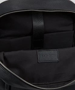 Pier One UNISEX - Sac à dos Rabais sacs poche pour pc portable 15 pouces -magasin Pier One 49d93b724c9c4ce9b13772c68ef81a3a