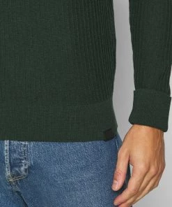 Pier One Promos Pullover pulls et gilets col rond homme 12 Pier One Promos Pullover pulls et gilets col rond homme -magasin Pier One 4b02b0d839e74217aa2a87793373568a