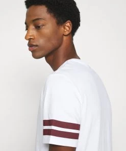 Prix Gelé Pier One T-shirt imprimé t-shirts & polos col rond homme 15 Prix Gelé Pier One T-shirt imprimé t-shirts & polos col rond homme -magasin Pier One 4ba1b82d8bf947e4a41019ee9f083145