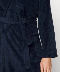 Pier One Peignoir En promotion sous-vêtements & chaussettes col châle homme -magasin Pier One 4c442d240abe46e18285767cb4c59e1d