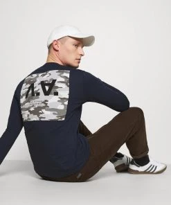 Pier One T-shirt à manches longues Soldes En Ligne t-shirts col rond homme -magasin Pier One 4c59b2030194403688ec5e742e103262