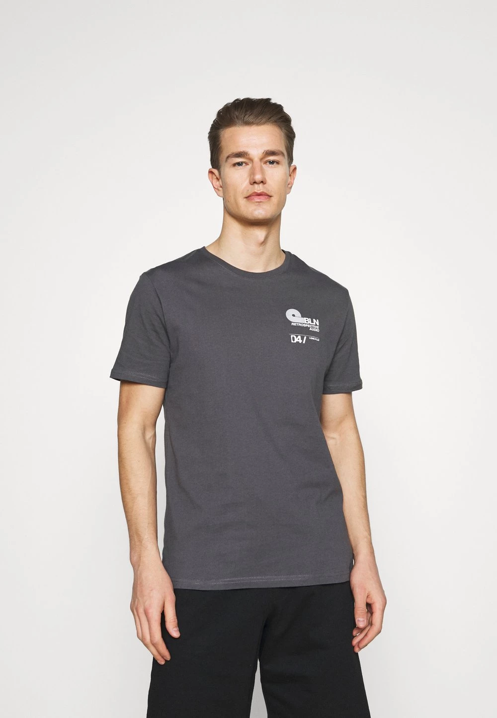 Pier One Prix Réduit T-shirt imprimé t-shirts col rond homme 5 Pier One Prix Réduit T-shirt imprimé t-shirts col rond homme – Image 3