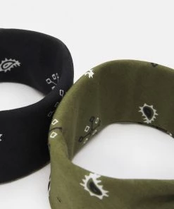 Pier One BANDANA 2 PACK UNISEX - Foulard Vendre-Réclame Écharpes et foulards paisley/cachemire -magasin Pier One 512f7297665144c19a7a1aab3bfa056b