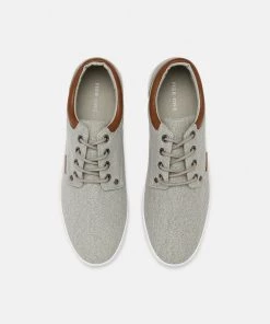 Pier One Soldes Baskets basses sneakers rond unisex -magasin Pier One 52b72b4ffeb244eea0037a3fbf52394b