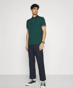 Pier One Haute Qualité Polo t-shirts col polo homme -magasin Pier One 52d039f606844b19ae45b330f4490d37