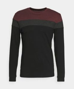 Pier One Prix Gelé T-shirt à manches longues t-shirts & polos col rond homme 14 Pier One Prix Gelé T-shirt à manches longues t-shirts & polos col rond homme -magasin Pier One 55638a1ead054b259ba7f4353fbb4664 2