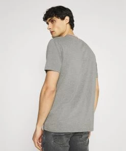 Pier One T-shirt basique Assurance De l’Authenticité t-shirts col rond homme -magasin Pier One 57c6fcbdba4c4aa88a9cec1d1e454d32