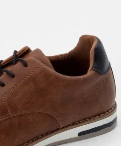 Prix Sympa Pier One Chaussures à lacets derbies, richelieus & chaussures bateau rond homme -magasin Pier One 5a71f008a2cb415f992996074971602e