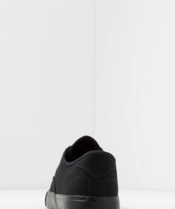 Prix Raisonnable Pier One UNISEX - Baskets basses baskets & sneakers rond homme -magasin Pier One 5ac64059aff84a05a80323a5a162e242