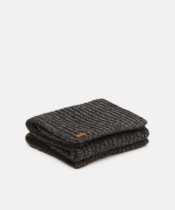 Pier One 50% Off De Vente SET - Écharpe casquettes, bonnets et chapeaux chiné homme 12 Pier One 50% Off De Vente SET - Écharpe casquettes, bonnets et chapeaux chiné homme -magasin Pier One 5ae5e4ca5c9d47838ce8687802b0e3b2