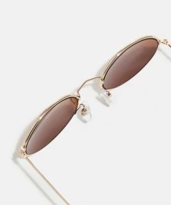 Pier One Réduction UNISEX - Lunettes de soleil ovale -magasin Pier One 5b8140588d4d4435b44850a64c4a4e66