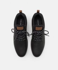Pier One Rabais UNISEX - Chaussures à lacets derbies et richelieus rond -magasin Pier One 5c56df5646d546b88f1a888ea3893223