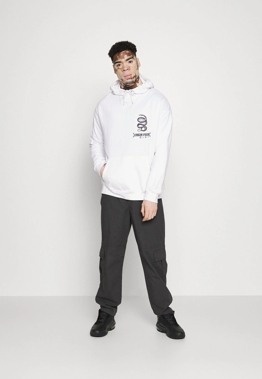 Pier One En promotion LINKIN PARK HOODIE UNISEX - Sweat à capuche sweats & hoodies 4 Pier One En promotion LINKIN PARK HOODIE UNISEX - Sweat à capuche sweats & hoodies – Image 2