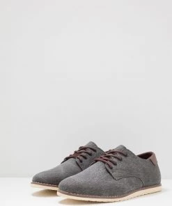Pier One Chaussures à lacets Prix Compétitif derbies et richelieus rond homme -magasin Pier One 5d9df51248a147409be677490aafaa8d