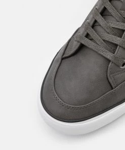 Pier One Prix Acceptable Baskets basses baskets & sneakers rond homme 16 Pier One Prix Acceptable Baskets basses baskets & sneakers rond homme -magasin Pier One 5e388a14f76b4ba0969c824b6f5a38ef