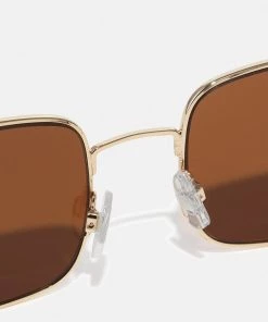 Pier One UNISEX - Lunettes de soleil Prix Bradés rectangulaire -magasin Pier One 5ecca3a1831945929708bd5e5c8a4c69