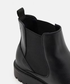 Prix Favorable Pier One Bottines bottes rond homme -magasin Pier One 60c5efeab94f48469994ef8cc37f4bc4