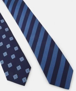 Petit Prix Pier One 2 PACK - Cravate cravates et accessoires de costume rayures homme -magasin Pier One 62c8841a6afd4cbb823963d1af6e9bed