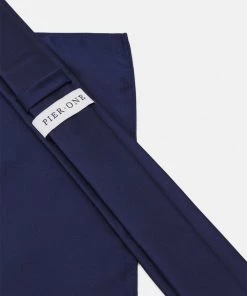 Pier One Bas Prix SET - Mouchoir de poche pochettes de costume couleur unie homme -magasin Pier One 63b2792cb5484835b6f199c519b19817