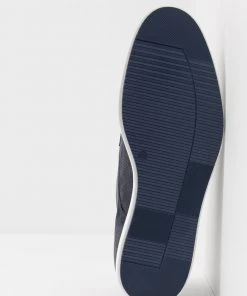 Pier One Assurance De l’Authenticité LEATHER - Chaussures à lacets derbies et richelieus rond homme -magasin Pier One 64d9e5dca7c3413b89d3d853220b5e35