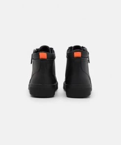 Soldes Pier One Baskets montantes baskets & sneakers rond homme -magasin Pier One 6508ff725c0d4ec88c4e2d7da878fff2