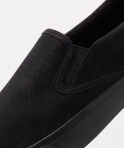 Pier One UNISEX - Mocassins Prix Sacrifiés baskets & sneakers rond -magasin Pier One 65a31567862c408ab0cc493d78c4b22d