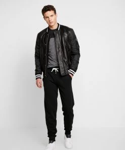 Pier One T-shirt imprimé Marchandise de première qualité t-shirts & polos col rond homme -magasin Pier One 65ff49a32396455bb37660efcfa58717