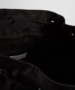 Prix Aimable Pier One UNISEX - Sac à dos sacs compartiment pour t&eacute;l&eacute;phone portable -magasin Pier One 69bed48d3adb4008b947fb3c765fbbcd