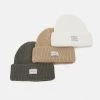 Pier One 3 PACK UNISEX - Bonnet Prix Légers casquettes, bonnets et chapeaux couleur unie -magasin Pier One 6ad8097c027d4ec08970da09c291110d 1