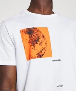 Qualité Supérieure Pier One T-shirt imprimé t-shirts col rond homme 14 Qualité Supérieure Pier One T-shirt imprimé t-shirts col rond homme -magasin Pier One 6c304f9f01e24bbca6d5e3a69e1d4a0c