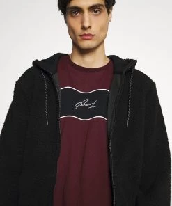 Pier One Vendre-Réclame T-shirt imprimé t-shirts col rond homme -magasin Pier One 6d22a9a801fc4d2ab66570002c026b24