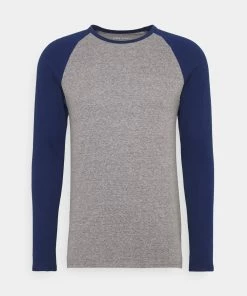 Pier One Prix Gelé T-shirt à manches longues t-shirts & polos col rond homme -magasin Pier One 6f5f1d3c20694812ab2da4f87bc3e1df