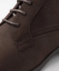 Prix Cassé Pier One Derbies derbies et richelieus rond homme 13 Prix Cassé Pier One Derbies derbies et richelieus rond homme -magasin Pier One 7032c32a07d04908a4d5629b790f0747