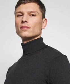 Pier One 2 PACK - Pullover Prix Bradés pulls & gilets col roulé homme 16 Pier One 2 PACK - Pullover Prix Bradés pulls & gilets col roulé homme -magasin Pier One 715397c6c65c4fb7a5a9008c7ae8d15a