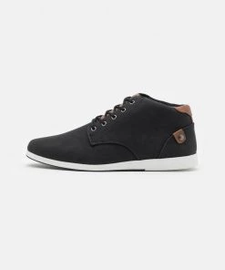 Pier One Bas Prix Baskets basses baskets & sneakers rond homme