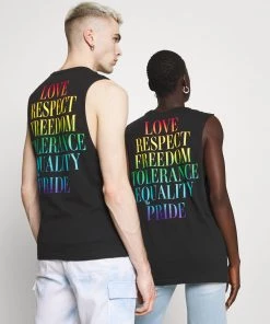 Pier One PRIDE - Débardeur Prix Sympa t-shirts col rond homme -magasin Pier One 76182daa83604562af5a4e3c7ddabeae