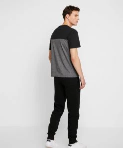 Prix Cassé Pier One Pantalon de survêtement pantalons normale homme 18 Prix Cassé Pier One Pantalon de survêtement pantalons normale homme -magasin Pier One 790027f335a74c3ca06821e0ca6ff99b