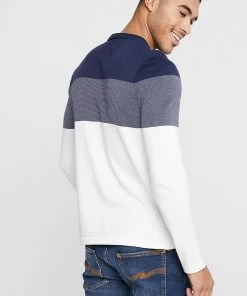 Pier One Pullover Vendre-Réclame pulls et gilets col rond homme -magasin Pier One 79164bb3311643ef8d9ed117254a0664