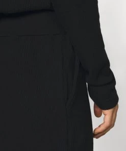 Pier One Meilleure qualité Bas de pyjama pyjamas haute homme -magasin Pier One 7985df0ed92e403fa8734e42812fc168