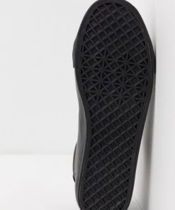 Pier One UNISEX - Baskets basses Un Tarif Préférentiel baskets & sneakers rond homme -magasin Pier One 7b7ac53778004b0e95a340576ccb2af9