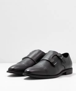 Pier One Haute Qualité Mocassins chaussures de ville rond homme -magasin Pier One 7cec00ef90f04ae188d1ac752949f636