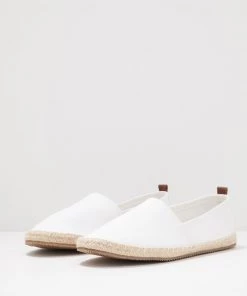 Pier One Qualité Garantie RENA ESPADRILLE UNISEX - Espadrilles chaussures basses rond -magasin Pier One 7e077ed70ce54cb49199963da195d601