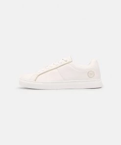 Vendre Pier One Baskets basses sneakers rond homme