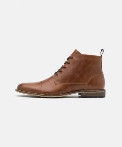 Prix Sympa Pier One LEATHER - Bottines à lacets - camel bottes rond homme