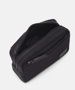 Prix Ourlé Pier One UNISEX - Trousse de toilette accessoires, sets et coffrets fermeture éclair -magasin Pier One 7fb07c62908b42f4a694868025325814