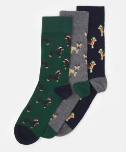 Pier One 3 PACK - Chaussettes Pas Cher sous-vêtements rayures homme -magasin Pier One 7fe45ca9a54e4929826bb0a626f18d8f 1