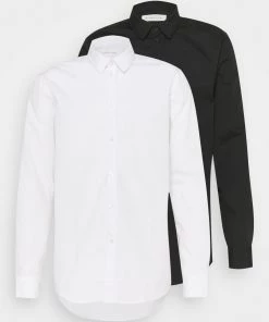 Pier One 2 PACK - Chemise classique Prix Usine costumes & cravates col kent homme -magasin Pier One 8071d5d0b8934b23bfbcf18bb77b7777 1