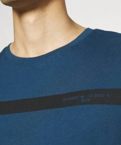 Pier One T-shirt imprimé Garantie De Qualité 100% t-shirts col rond homme -magasin Pier One 824bac404b0e4b70b700c480e29a4991